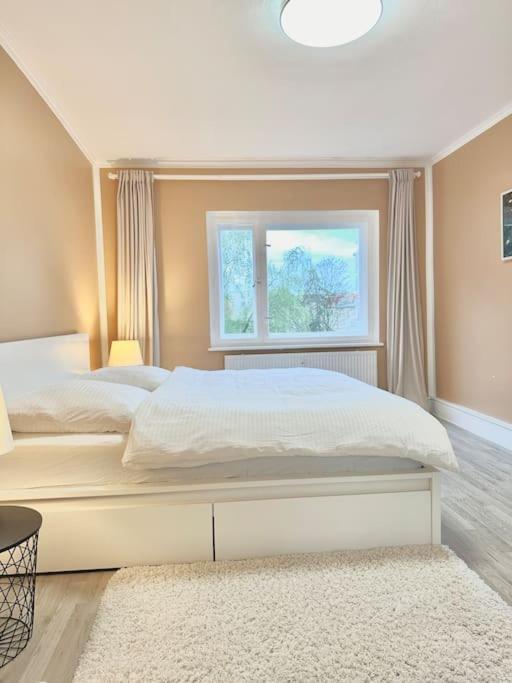 2 Zimmer Apartment Mit Parkplatz Berlin Exterior foto