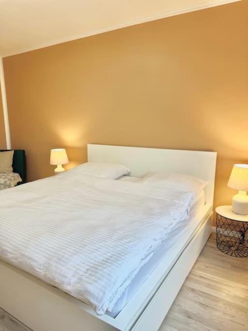 2 Zimmer Apartment Mit Parkplatz Berlin Exterior foto
